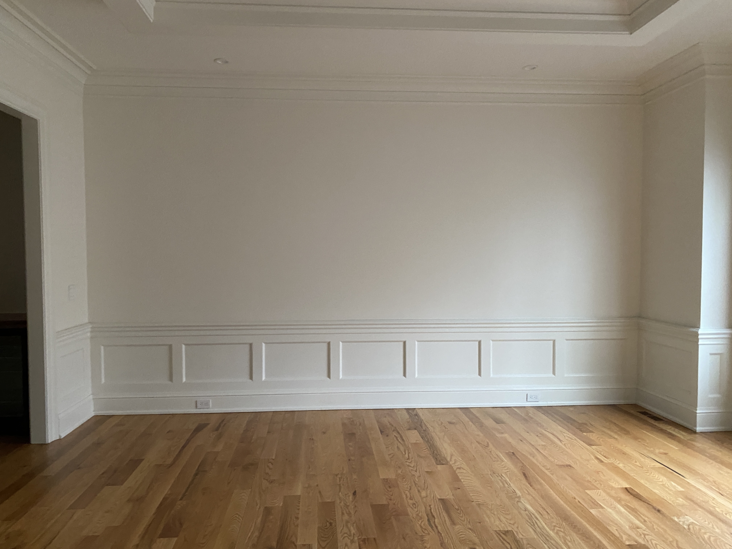 Vacant Dining Room without staging